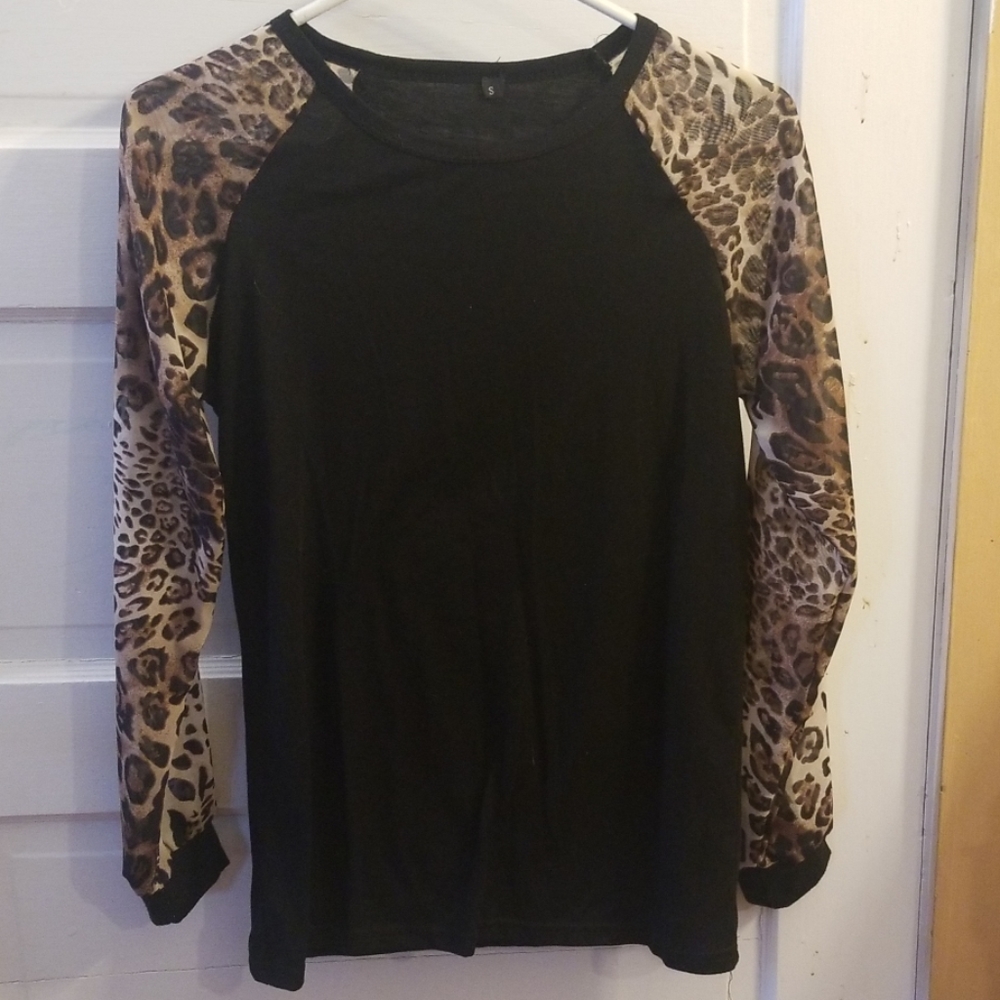 Womens small animal print blouse